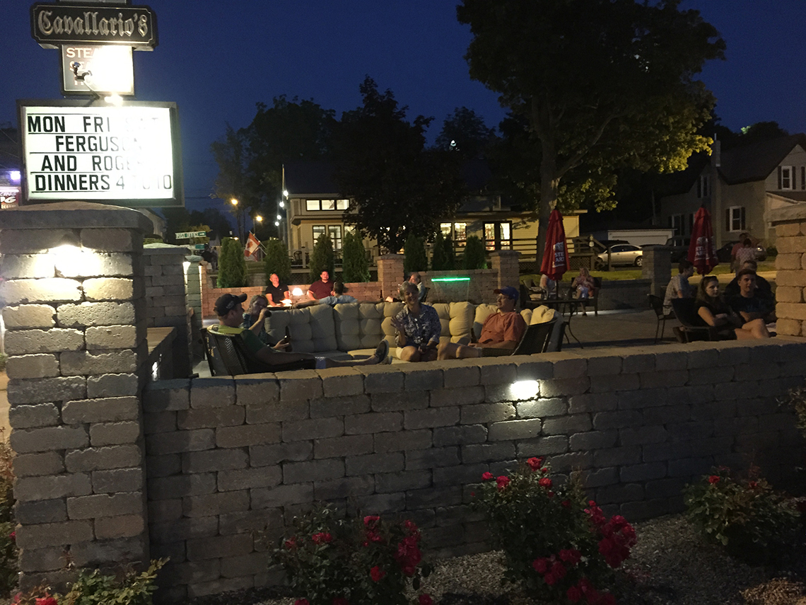 Diners Enjoy the New Outdoor Patio